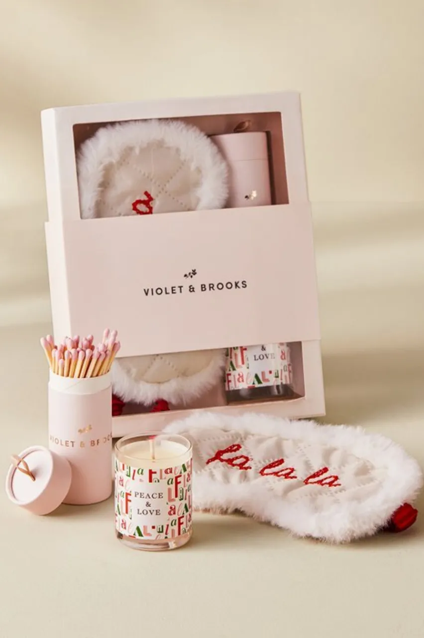 Soft Surroundings Holly Jolly Mask Gift Set- Beauty